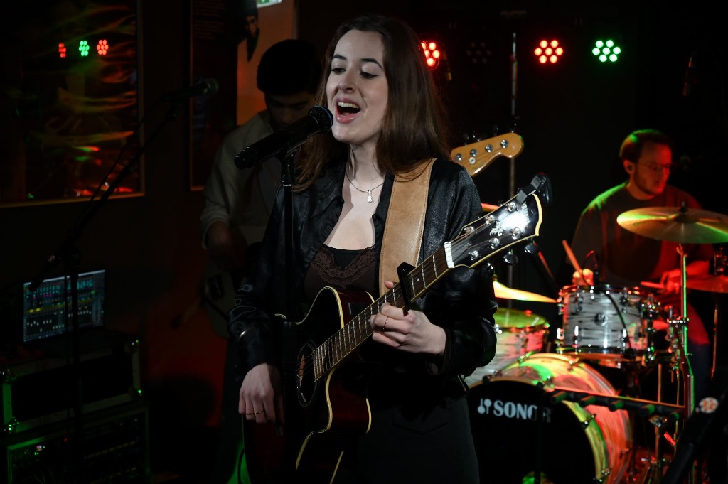 ../Images/10 jaar Ro's Barbershop 046.jpg